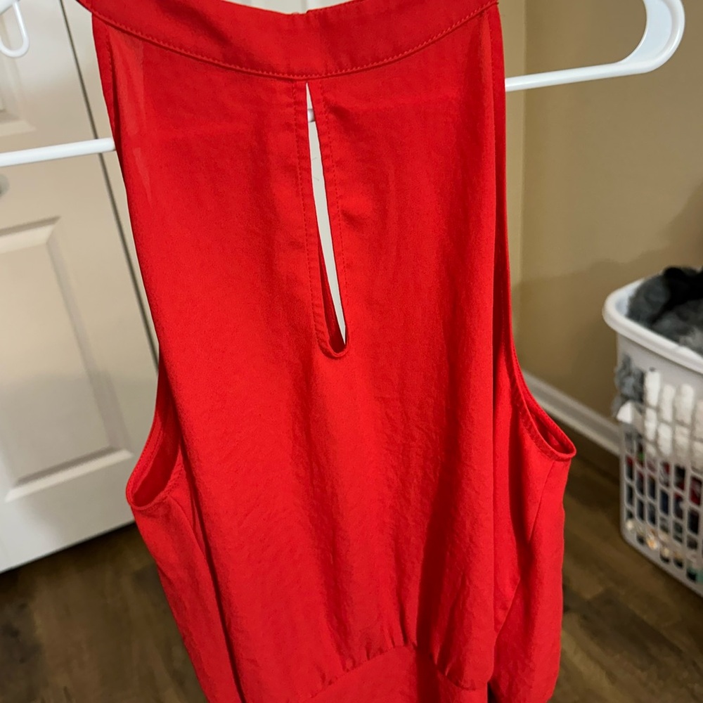 Express Bold Scarlet Apparel